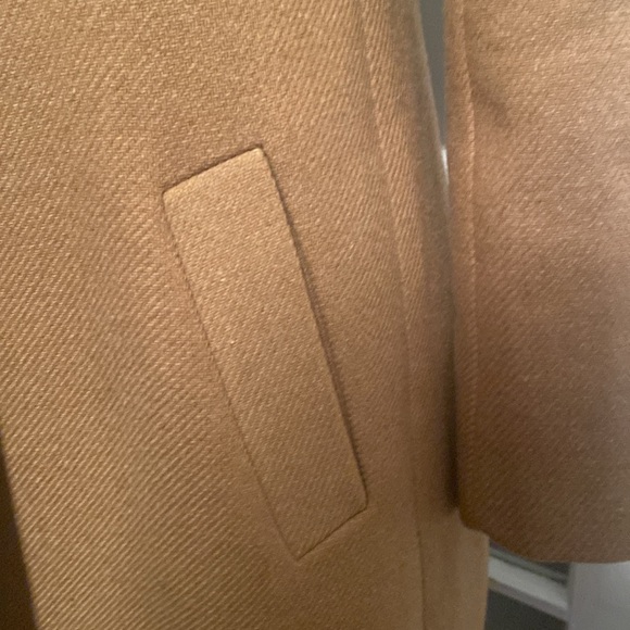 Coat!!!! - Picture 4 of 9